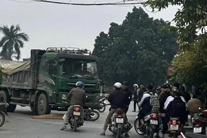 Cô gái trẻ tử vong tại chỗ sau va chạm với xe tải