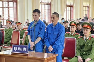 46 năm tù cho hai kẻ cướp tiệm vàng, bắn bị thương trưởng công an xã 