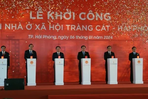 Chủ tịch Quốc hội dự lễ khởi công dự án 4.300 căn nhà ở xã hội tại Hải Phòng