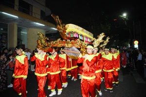 Hải Phòng: Hàng nghìn người dự khai mạc Lễ hội Truyền thống Nữ tướng Lê Chân