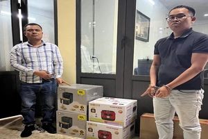 Lừa bán đồ gia dụng giá rẻ rồi vào nhà cướp vàng của cụ bà