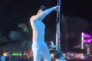 Hạ Long: Làm rõ trách nhiệm quán bar để xảy ra biểu diễn nhạy cảm trên bãi biển