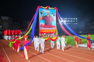 Khai mạc Hội khoẻ Phù Đổng toàn quốc lần thứ 10: Hội khoẻ có quy mô lớn nhất từ trước tới nay