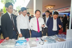 Lãnh đạo Hải Phòng cam kết quan tâm đặc biệt phát triển doanh nghiệp FDI