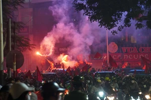 Hải Phòng: Nhiều người 'đi bão' sau chức vô địch của đội tuyển Việt Nam bị xử phạt