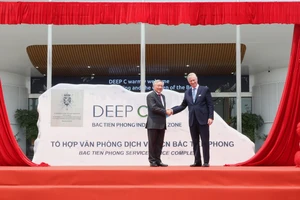 Nhà vua Vương quốc Bỉ dự lễ khai trương tổ hợp văn phòng dịch vụ KCN Bắc Tiền Phong