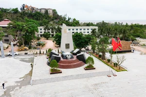 Dự án Bến tàu không số K15 gấp rút hoàn thiện để khánh thành vào tháng 5