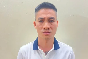 Bị bắt vì cho học sinh vay lãi nặng