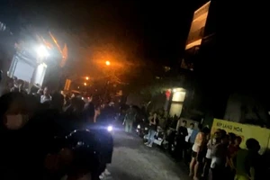 Hai nhân viên nhà hàng tử vong trong bếp nghi do điện giật