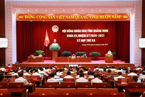 Thông qua Nghị quyết cho ý kiến về việc thành lập thành phố Quảng Ninh trực thuộc Trung ương