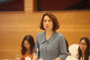  'Trẻ phải tiêm vaccine COVID-19 mới được đến trường', Bộ Y tế nói gì?