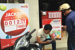 Ai là 'ông chủ' vé số kiểu Mỹ tại Việt Nam?