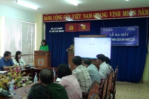 Clip: Sở Tư pháp ra mắt sách nói pháp luật cho người mù