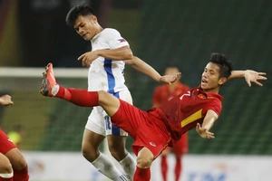 Thuốc thử mạnh của hàng thủ Việt Nam