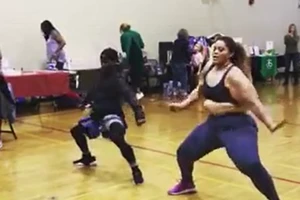 Màn nhảy cover 'Thriller' của 'nàng mập' 100kg