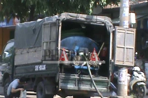 Kỳ 3: Xe rút hầm cầu đã “ngụy trang” như thế nào?