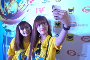 CĐV háo hức tham dự Gala Fair Play 2017