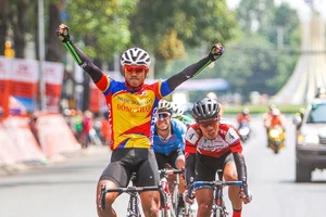 Chặng 22: Tấn Hoài chiến thắng, Thành Tâm vẫn giữ áo vàng