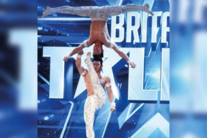 Quốc Cơ, Quốc Nghiệp làm 'dậy sóng' Tìm kiếm tài năng Anh quốc