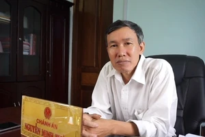 Tuyên 5 bị cáo trắng án, thẩm phán Nguyễn Minh Thành nói gì?