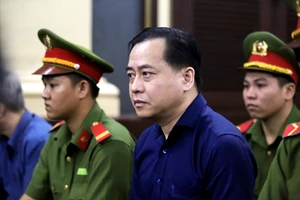 Clip:Tuyên án Trần Phương Bình chung thân, Vũ 'nhôm' 17 năm tù