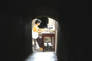 Video:Cận cảnh căn hầm từng là xưởng in tuyệt mật giữa Sài Gòn