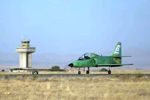 Iran khoe máy bay tự chế có nhiều khả năng 'tốt nhất thế giới'