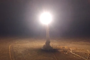 Nga phóng tên lửa đạn đạo trúng mục tiêu cách 2.100 km