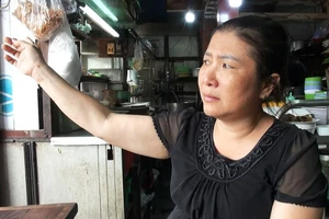 Video: 'Tôi đập cửa nhưng không cứu được 3 người ở đám cháy'