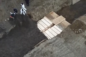 Mộ tập thể ở New York chôn cất thi thể bệnh nhân COVID-19