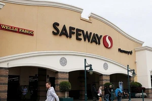 Một chi nhánh của siêu thị Safeway.