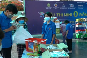 Video: Những chia sẻ ngọt ngào từ siêu thị mini 0 đồng