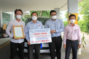 Video:Doanh nghiệp tặng xe, máy thở cho Trung tâm cấp cứu 115, Bệnh viện An Bình