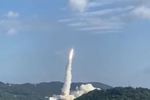 Video: Phóng thành công vệ tinh NanoDragon 'Made In Vietnam'