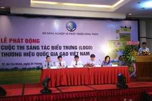 Chi 100 triệu đồng để 'mua' logo gạo Việt Nam 