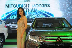 Điểm mặt mẫu ô tô giảm giá 'sốc' gần 200 triệu đồng/xe