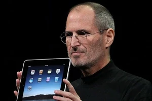 Steve Jobs đã mở ra kỷ nguyên mới của những chiếc điện thoại thông minh