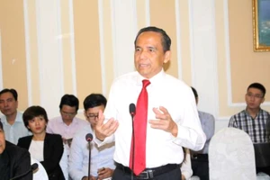 Đầu nậu lợi dụng vụ cháy chung cư 'thổi giá' đất nền