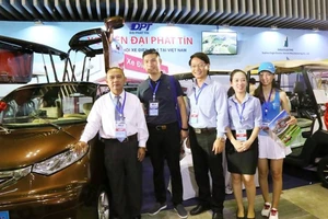 Ô tô điện 'made in' Việt Nam hút khách tại triển lãm quốc tế 