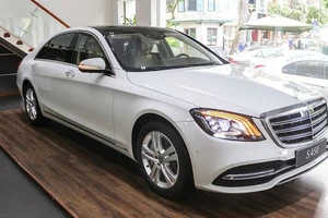 Giá xe giảm tới 300 triệu đồng/chiếc nếu hạ 50% phí trước bạ