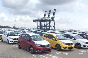 Xe Indonesia giá rẻ hơn 240 triệu đồng vẫn ào ào về VN