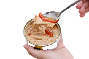 Người Mỹ, EU thích ăn cá ngừ, tôm tẩm bột Việt Nam 