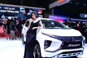 Ô tô Indonesia giá chưa tới 250 triệu đồng nhập ào ào Việt Nam