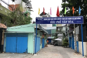 Chùm ảnh: Nhiều chốt bảo vệ dân phố bỏ không, chiếm vỉa hè