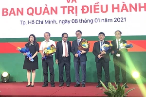 Bầu Đức trải lòng về việc hợp tác với tỉ phú Trần Bá Dương