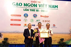 'Lùm xùm' cuộc thi gạo ngon Việt Nam: Chủ gạo thơm đạt giải nhất nói gì?
