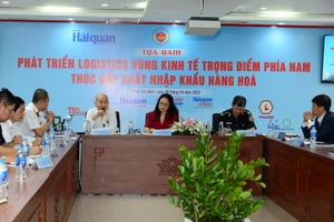 Thông quan nhanh để hút lượng hàng lớn qua cụm cảng Cái Mép và TP.HCM