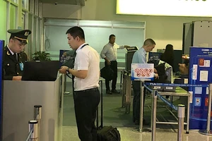 Nợ thuế vài trăm ngàn bị cấm xuất cảnh: Không nên quá cứng nhắc