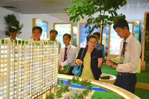 Sáp nhập hình thành siêu đô thị mới: Địa ốc chờ đột phá