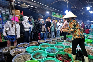 Ngành thuế rà soát đưa thêm gần 200.000 hộ kinh doanh vào diện quản lý